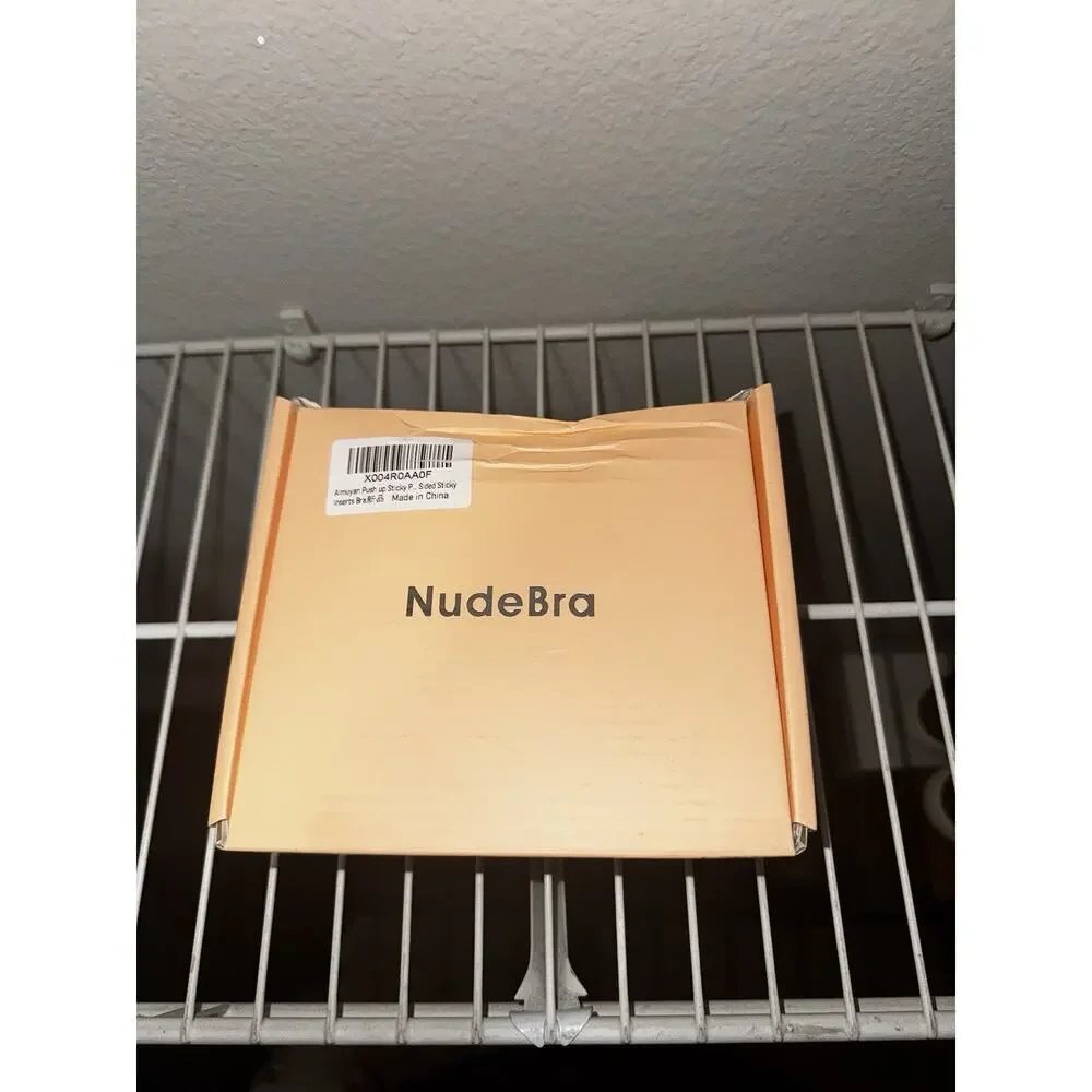 2x NudeBra Reusable Bra – Invisible Sticky Bra Push Up, Double Sided Sticky Bra - Picture 1 of 3